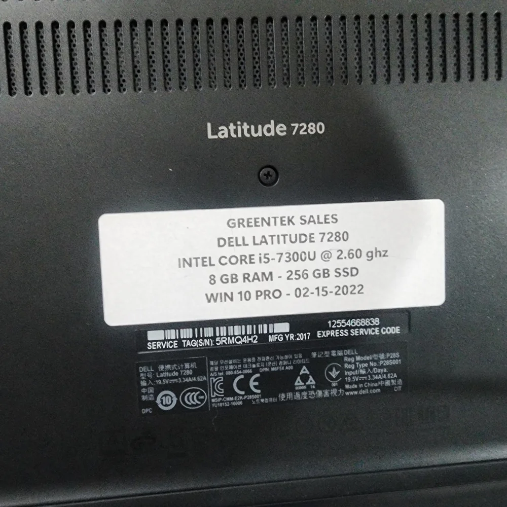 Dell Black Laptop with Matte Finish and Standard Design